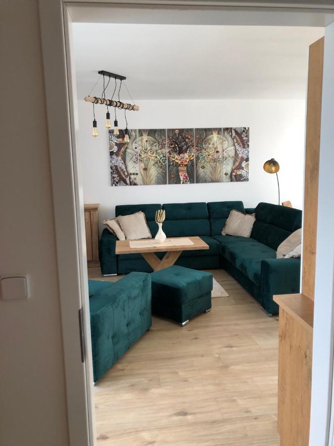 Tatra Billetee Apartman S Luxusnym Vyhladom Na Vysoketatry A Sukromnym Wellness Poprad Zewnętrze zdjęcie