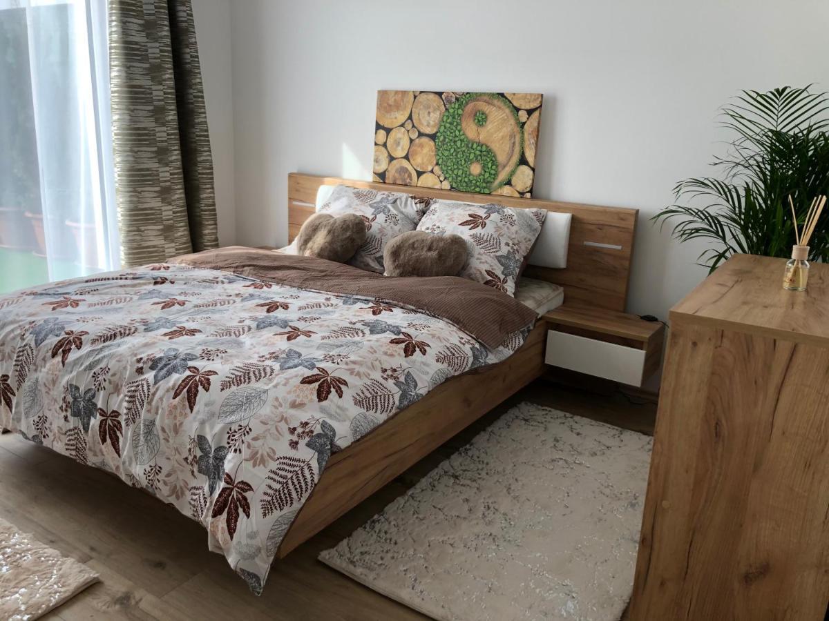Tatra Billetee Apartman S Luxusnym Vyhladom Na Vysoketatry A Sukromnym Wellness Poprad Zewnętrze zdjęcie
