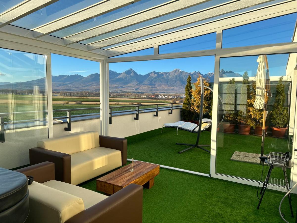 Tatra Billetee Apartman S Luxusnym Vyhladom Na Vysoketatry A Sukromnym Wellness Poprad Zewnętrze zdjęcie