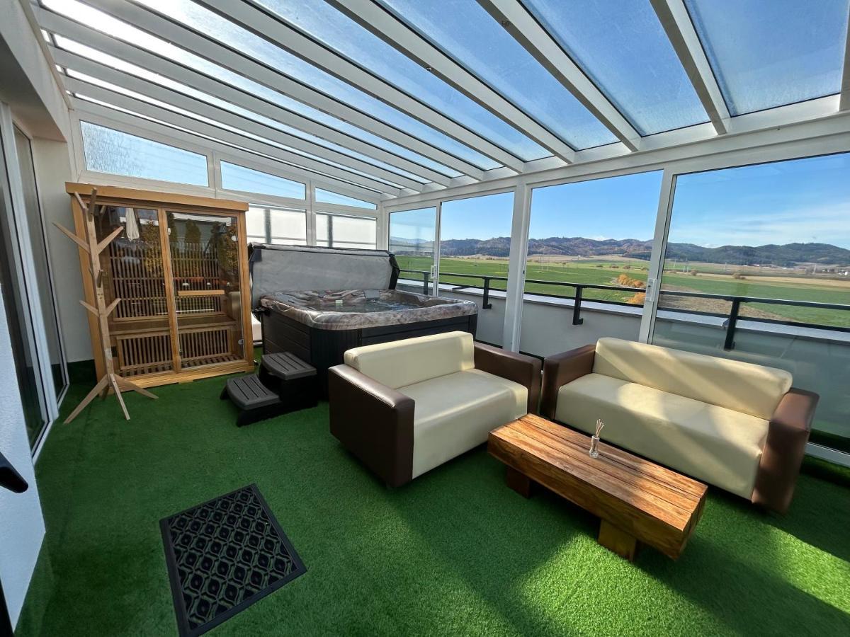 Tatra Billetee Apartman S Luxusnym Vyhladom Na Vysoketatry A Sukromnym Wellness Poprad Zewnętrze zdjęcie